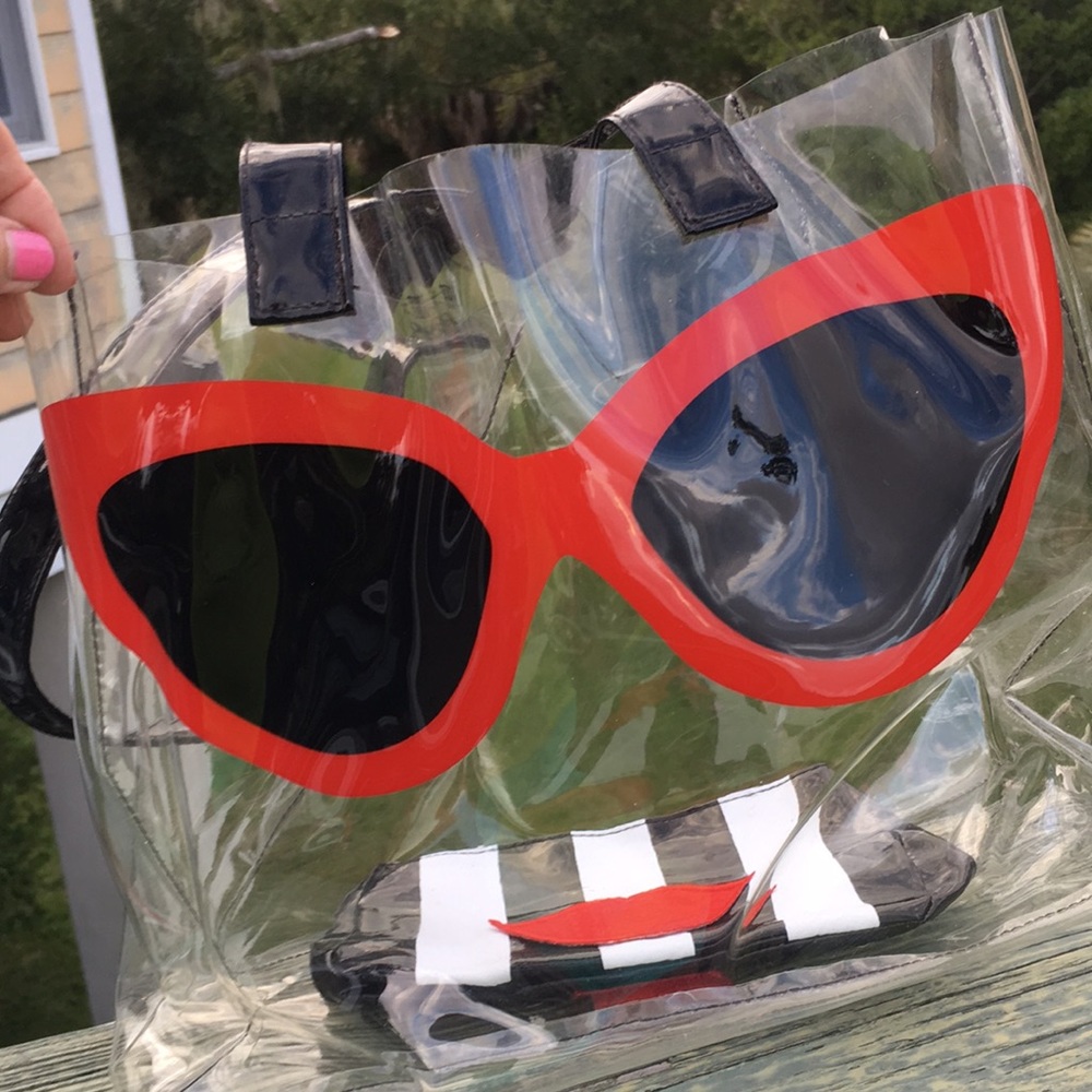 NWOT two piece Emma Lomax clear tote and make up bag